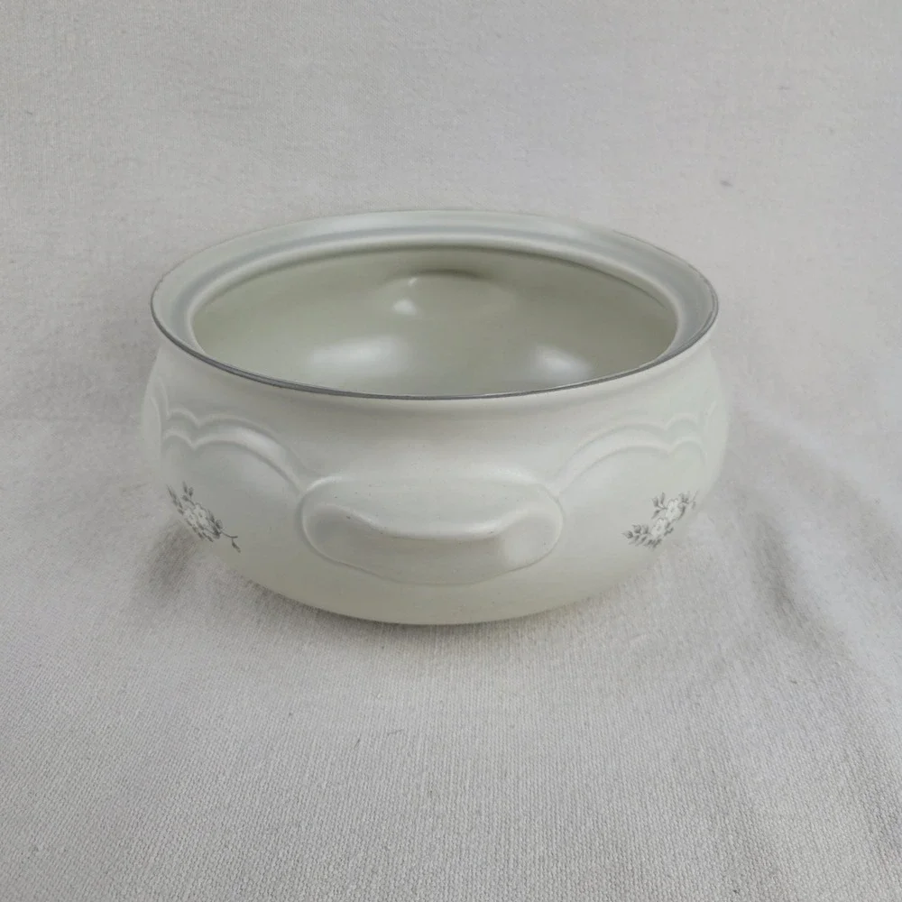 Pfaltzgraff Heirloom 2 Qt Round Casserole Dish 315 Gray Floral Stoneware‎ USA